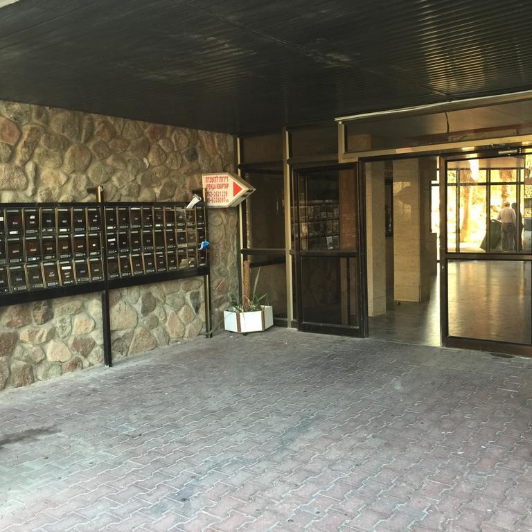 Avi'S Suites Eilat Exterior photo