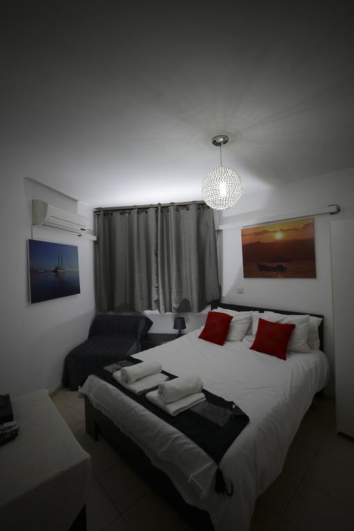 Avi'S Suites Eilat Room photo